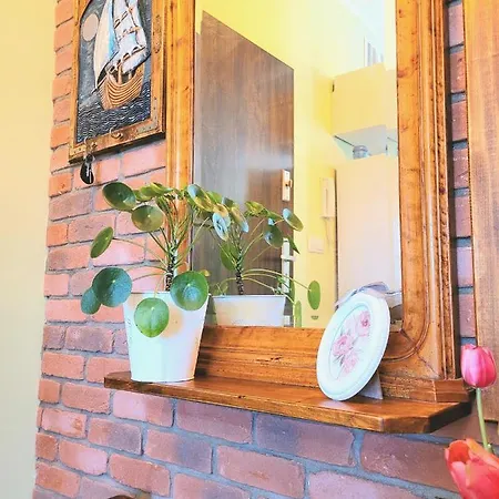Laurowy Apartment *